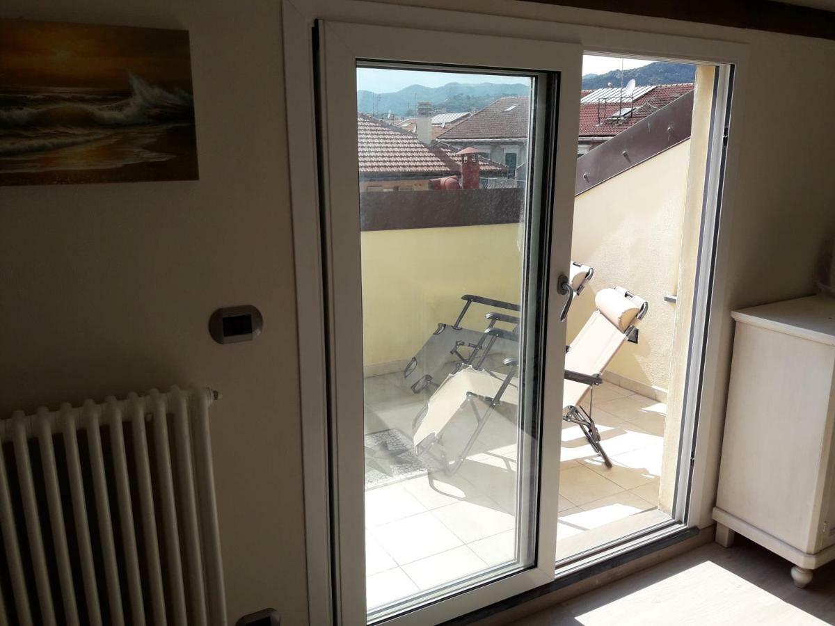 Skyline, Casa Vacanze Savona Exterior foto