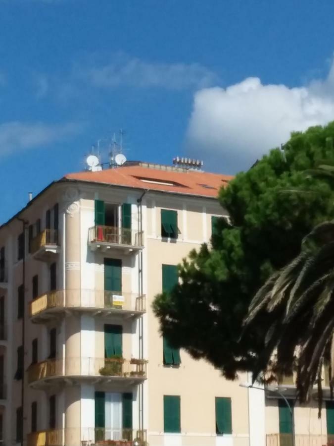 Villa Skyline, Casa Vacanze Savona Exterior foto