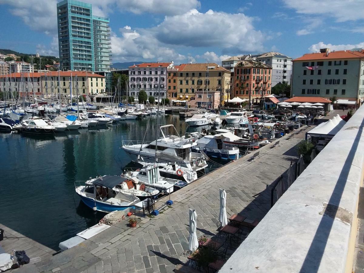 Skyline, Casa Vacanze Savona Exterior foto